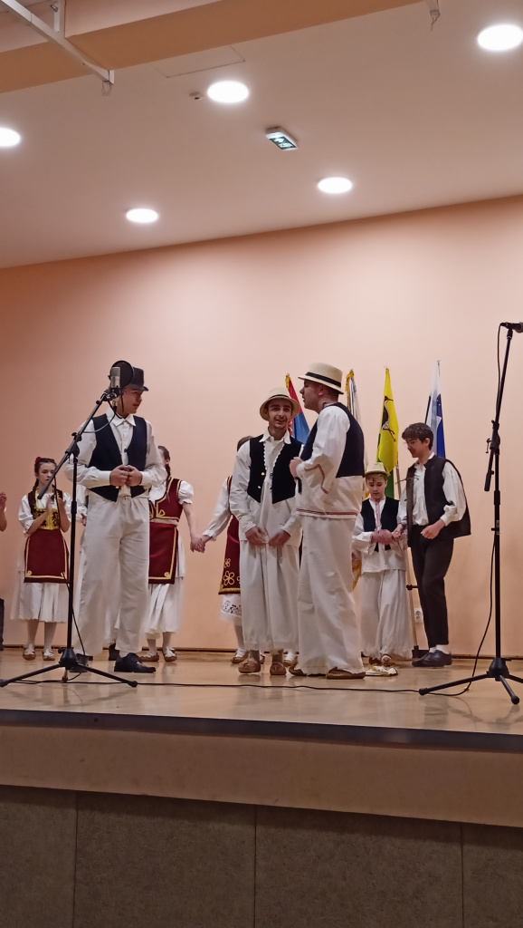 IMG20230317184216.jpg IMG20230317184216.jpg